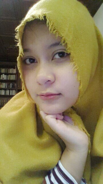 zukhrahira's profile picture. 