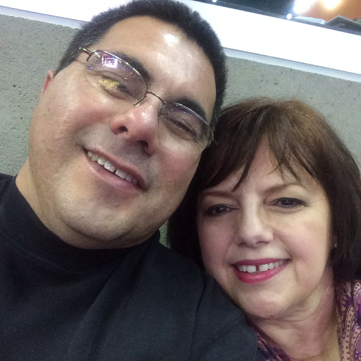 v8nash's profile picture. Help me help you.