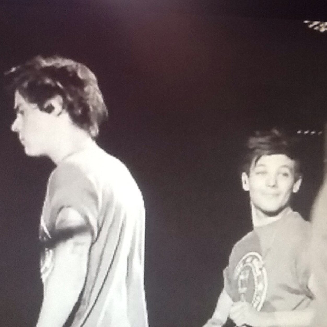 I just gave you a free follow so please follow @larrys_cola and @laceeguerrero