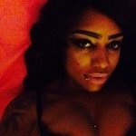 Chaque jour est une bitch tu la nique ou tu t'résigne #TeamBooba #TeamKaaris #TeamPSG #Navy ❤️ IG: leiiann_
