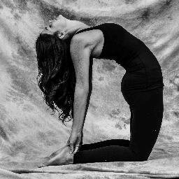 emilyvettese's profile picture. #Moksha, #Vinyasa, #Restorative & #Yin #Yoga Teacher offering group classes, privates, corporate classes, workshops, and retreats.