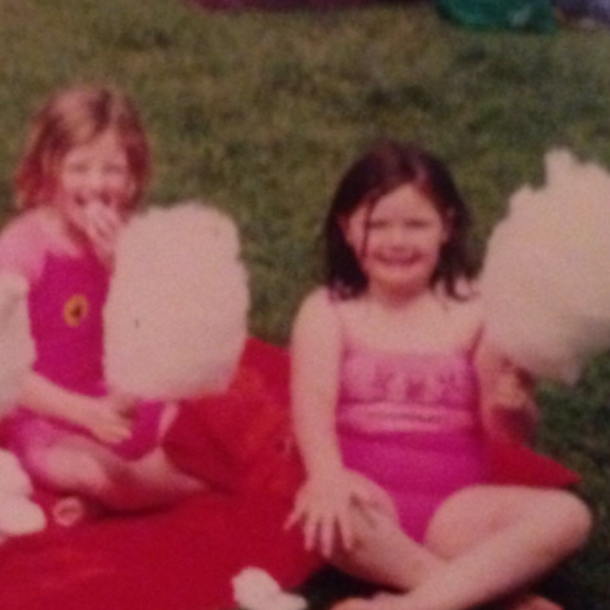 Aine__McCarthy's profile picture. Bugsy Malone starring Aine McCarthy