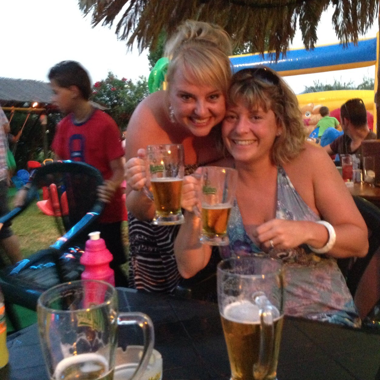 traceylee75's profile picture. 