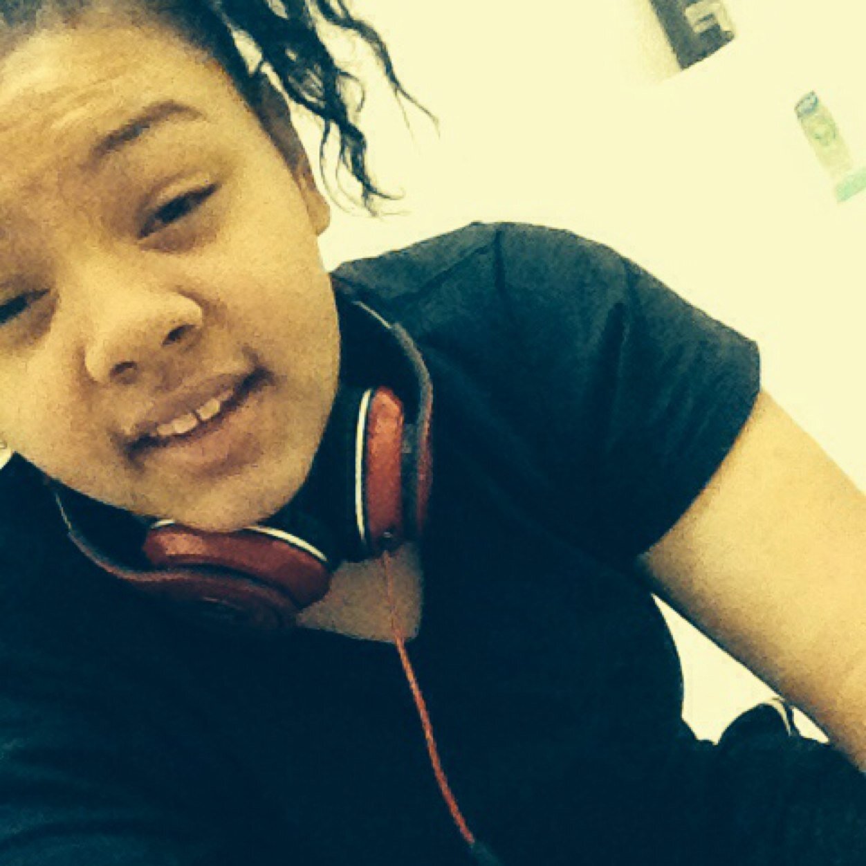 zakayabrown99's profile picture. '•Follow'_`Me`.!