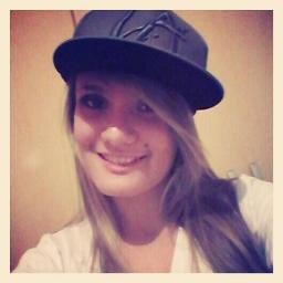 Timida, 15 aninhos, cruzeirense, baixinha... Projota::::::3