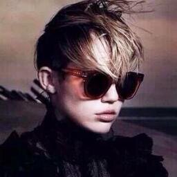 follow me for miley news ,videos and pics updates from my site :)