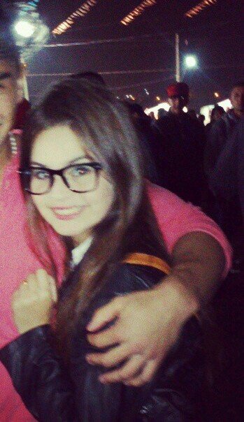 'Eu meu pensamento te segue minha saudade me persegue o meu amor não envelhece cê não sai da minha mente (8)'
