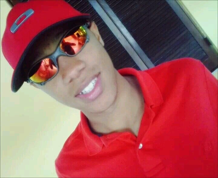 Fala sério! Como vou resumir minha
vida aki no twitter?
;P