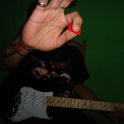 Eu gosto de encerrar cada dia sabendo que eu aprendi algo novo - John Frusciante. #RHCP, #SOAD, #BFMV, #Reggae, #Dread Mar I, Irmão da @WendLarissa