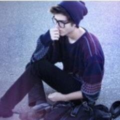 Sigueme & con mucho gusto te sigo:3