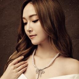 Follow @KoreanBeauties and like http://t.co/P2tFJgdhYp