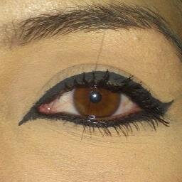 MAQUILLADORA PROFESIONAL