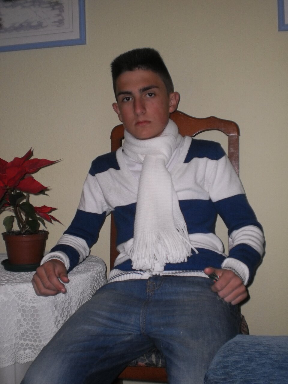 Repitiendo 2 eso :)Me gustaa el regueton y el flamenkito...