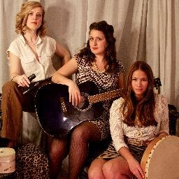 Midnight Moxie is an all-girl doo-wop rock trio from Chicago.
