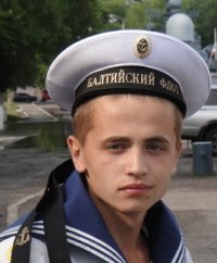 lepytygekyg's profile picture. Телефоны всё тоньше и умнее, а люди – наоборот.