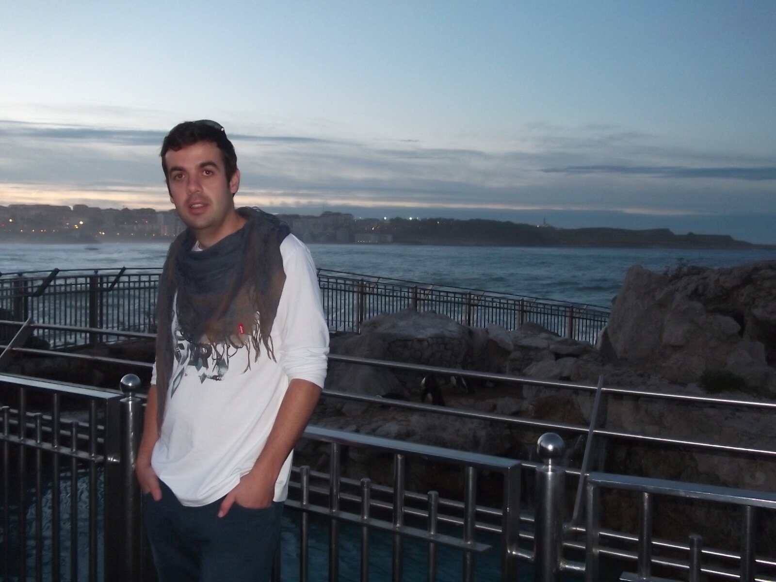 FRANR19's profile picture. 