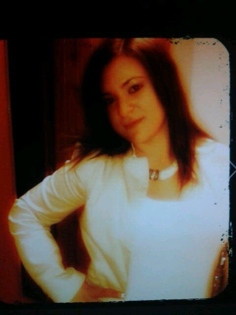 sarabellotvera's profile picture. 