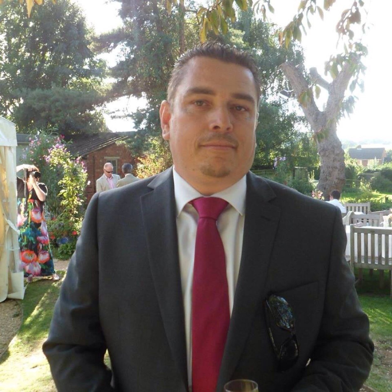 Rexelbob's profile picture. Bringing entertainment to the masses and always up for a laugh drink anybody haha