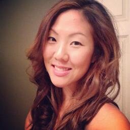 TweetChicagoAng's profile picture. Mama, wifey, marketer, food lover and NKOTB fanatic.