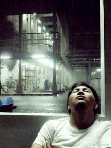 be ur self