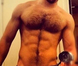 #nsfw #uncut #hairy #versatile #bbbh #bareback #gay #foreskin 18+