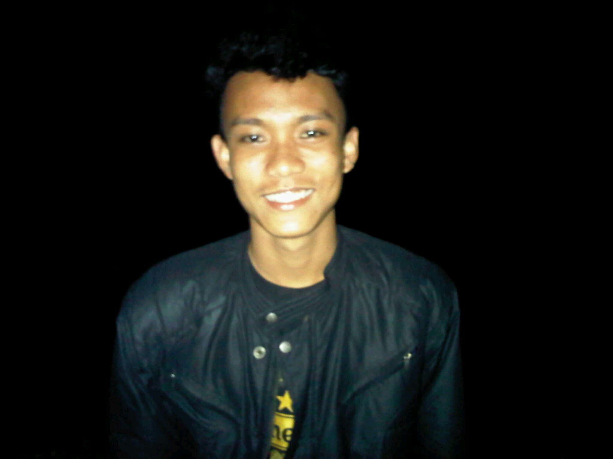 AgisTuple1's profile picture. 