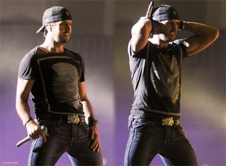Country Girl or boy Shake it 4 me. I luv Luke Bryan. I luv BTR. I luv Zak Bagans from Ghost Adventures, I luv being country