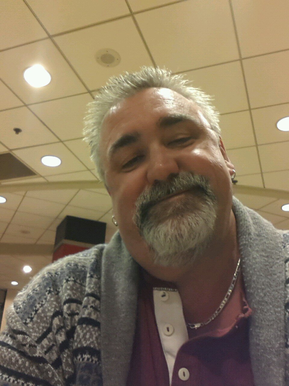 Chef . cooker of foods ,loves music ,my kids and Deb