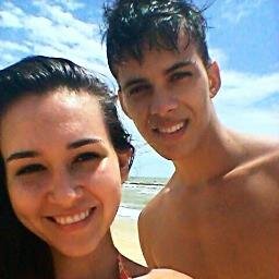 Amiga, evangélica, feliz... Deus é meu tudo ;*