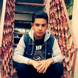 Clases básicas de lectura de notas, solfeo, piano. Información histórica sobre la música, consejos, entre otras cosas :) http://t.co/wXYRgZj4Ez