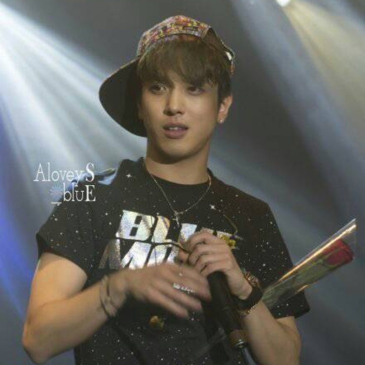 890ku's profile picture. Instagram kuyon890   cnblue、ヨンファが、大好きです。❤️ 韓ドラも大好きです。❤️