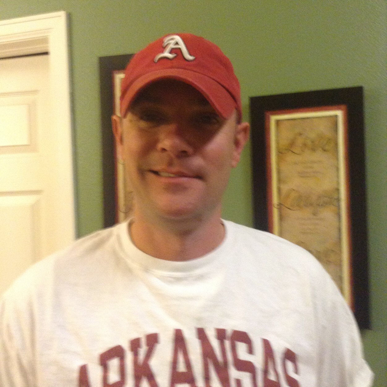 Retired USAF! Born in Arkansas, raised in Texas. Proud husband and father of 3 boys and 1 fat dog. Go St Louis Cardinals, Arkansas Razorbacks and Dallas Cowboys