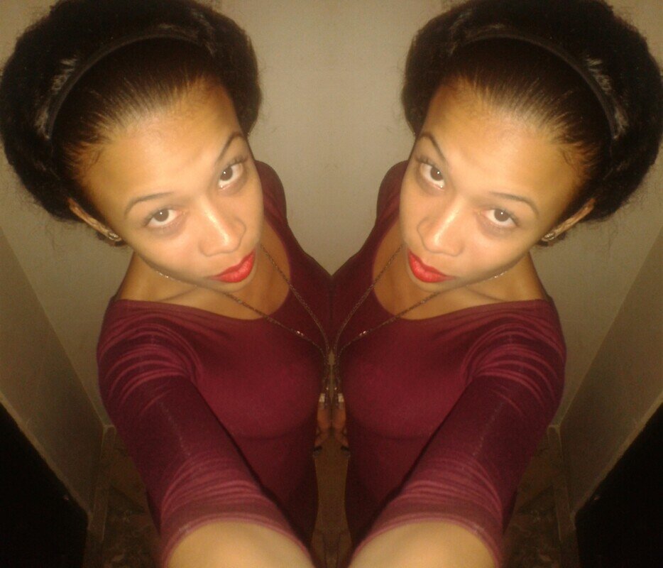 Too many people wanna chase compliments ...not enough wanna chase accomplishments!