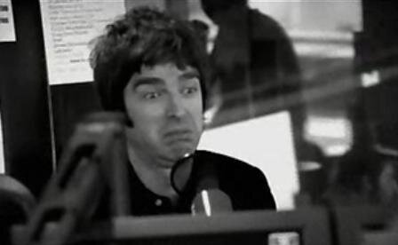 IM CRYING BECAUSE OF @NOELGALLAGHER