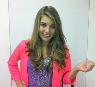 TheKaylaMoon's profile picture. Haiii! Kayla here! I'm Austin Moon's younger sister! I'm 14 yrs old! I dance and sing as well. Freshman. Popular. Cheerleader. Single. RP.