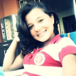 eu sei que você esta me stalkeando haah'

* *,
