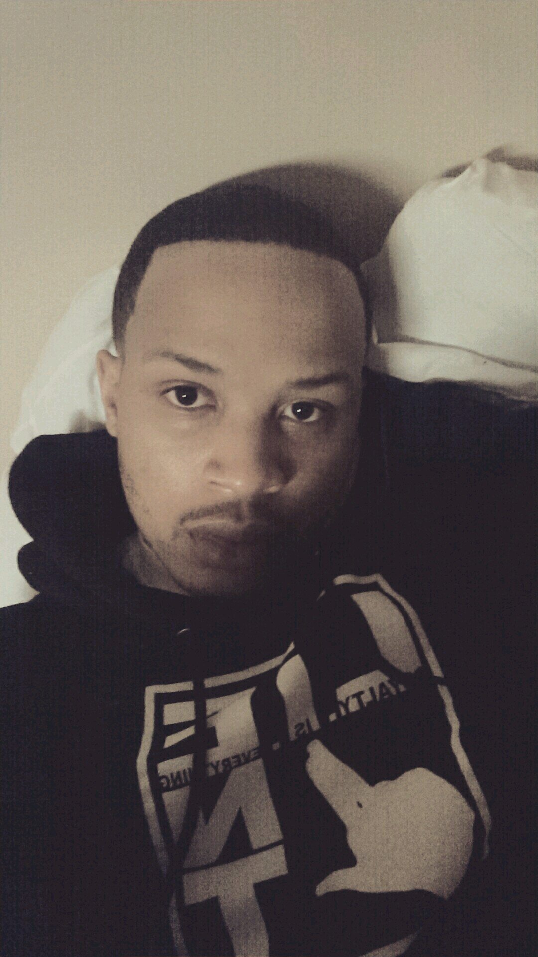 minsteroflit's profile picture. 