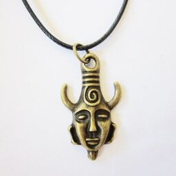 I'm just a necklace with a lot of feelings