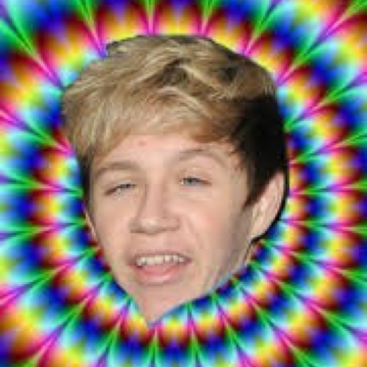 Follow @lousweets bc shes pretty