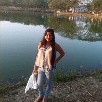 Profile Picture of Eliana Santiago ♣ (@elianasantiago9) on Twitter