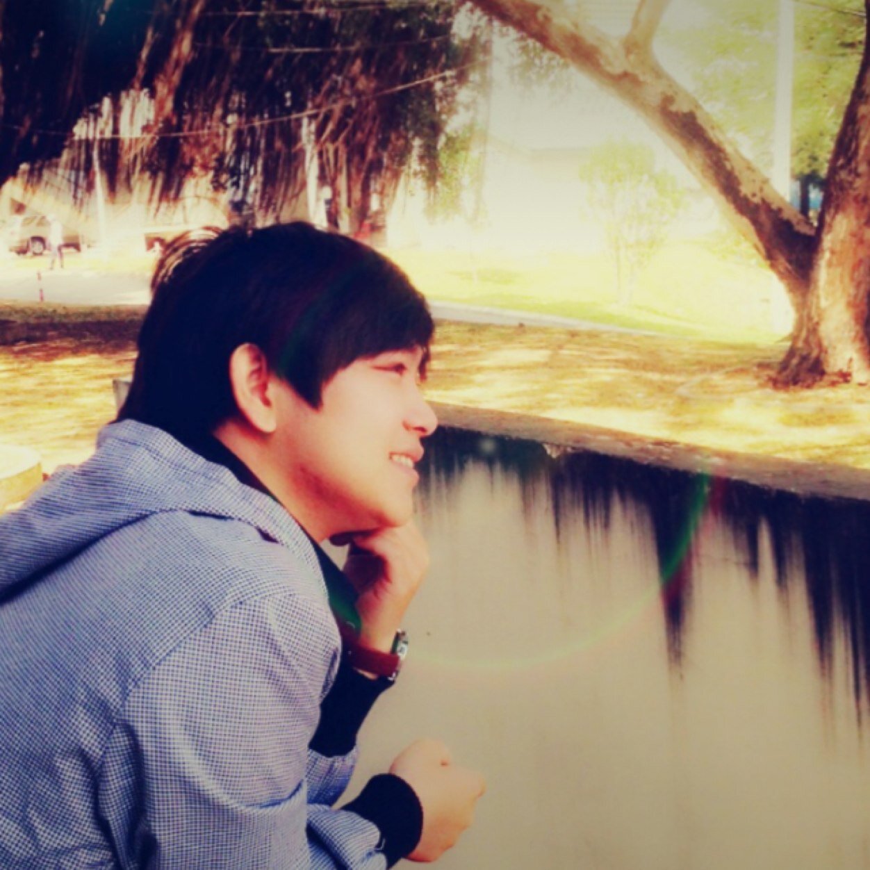 titi111's profile picture. 