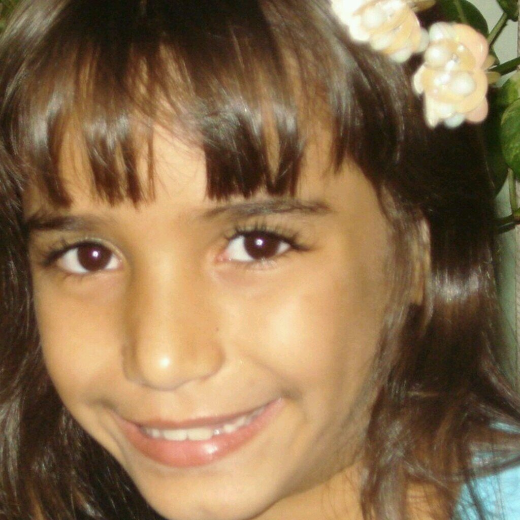 Lcda en Bioanálisis! ♥ amo a mi familia y extraño con toda mi alma a mi princesa Andrisbel!! ♥
