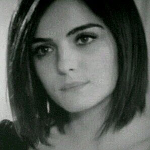 و فِ هَواك ? غرق قَلبي . Instagram : http://t.co/7MySlWy4oy
