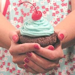 easybaked1's profile picture. Easybaked is a site dedicated to delicious, beautiful EASY dessert recipes! #Dessert #Cupcakes #Chocolate #Recipe
