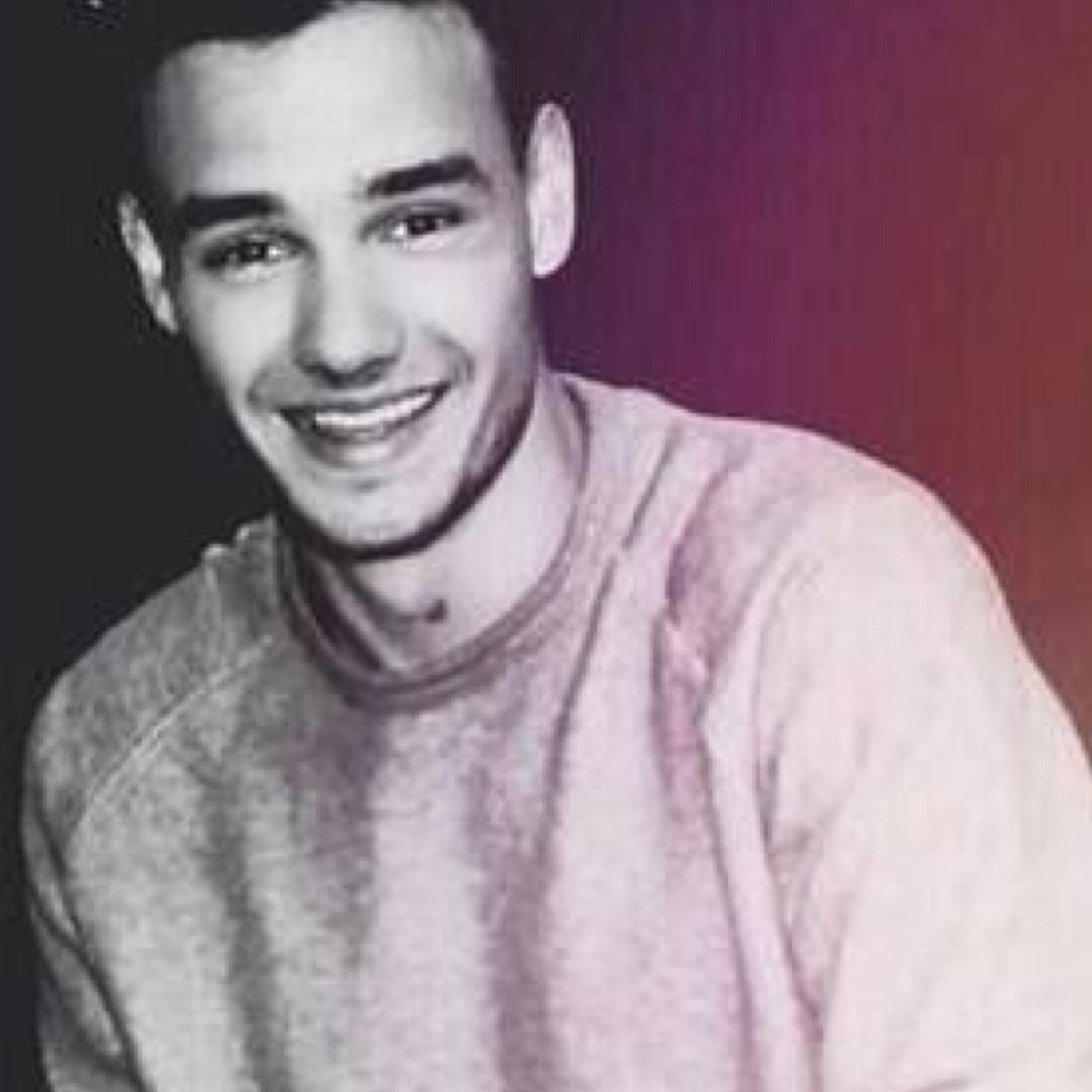 I love with One direction but my heart belongs to @Real_Liam_Payne ❤️ | I'm Liam's spammer haha