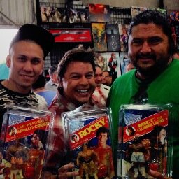 ChefRobertLuna's profile picture. Need cash ? Sell me your toys . I'm  now at meltdown comics in Hollywood . 323-666-toys