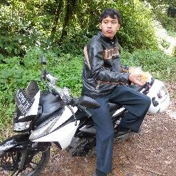 Hidup berawal dari tangisan harus bisa berakhir dengan senyuman.