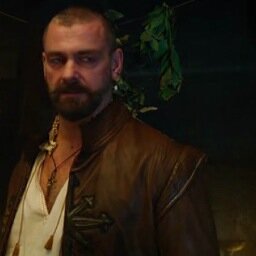 I am Porthos. A musketeer. I enjoy wine, food, and being fashionable. I'm also independently wealthy. And did I mention… /sexy/? #RP