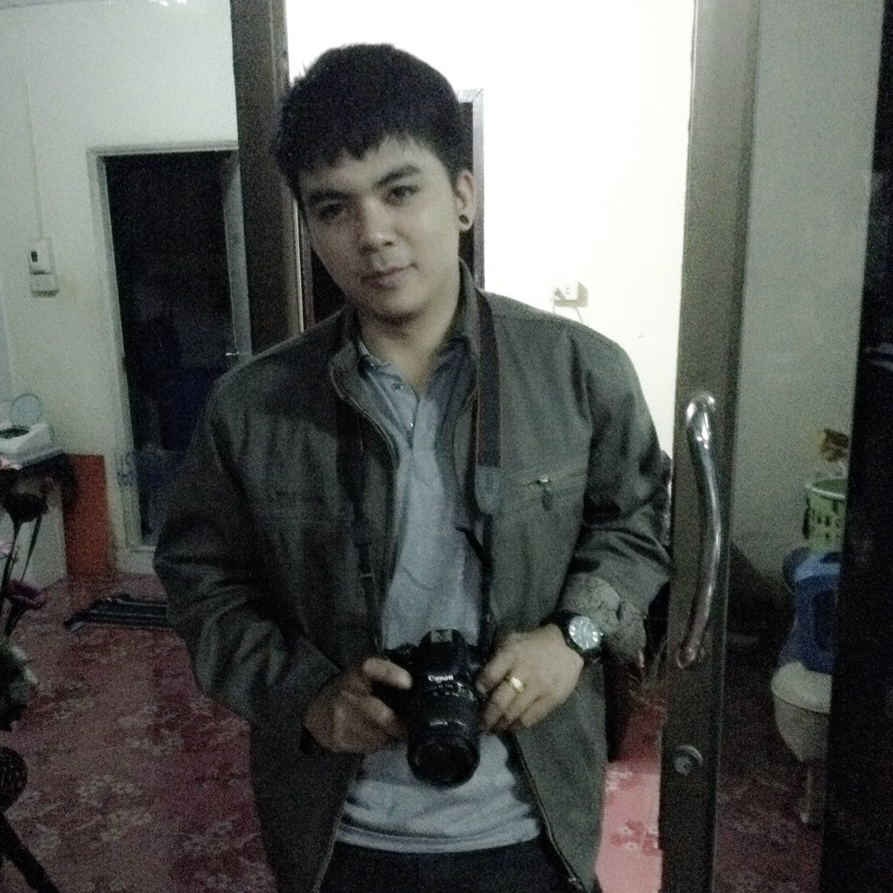 ถ้าวันหนึ่งคุณได้รักใครสักคนคุณจะรู้เหตุผลว่าคุณทนเพราะอะไร