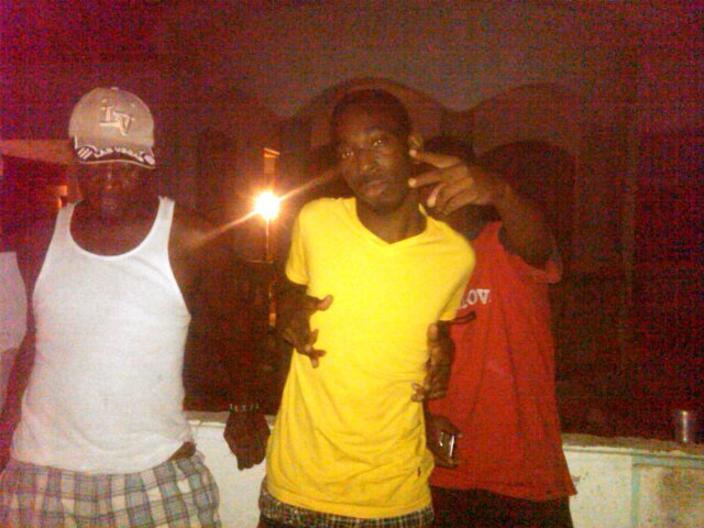 M.O.B( follows back)